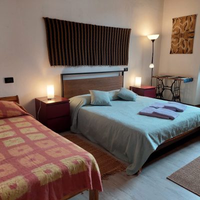 stanza da letto, app. Maggiore, -la casa sul porto, Laveno Mombello, jpeg